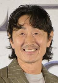 Ucieczka z Mogadiszu (2021) pełna obsada