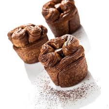 Philippe Robert Tuto Patisserie Photos Et Videos Instagram En 2020 Fou De Patisserie Dessert Fraise Viennoiseries Du Petit Dejeuner