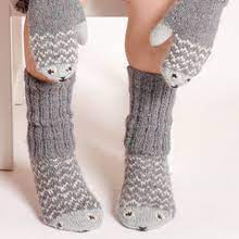 They are quick to make taking only a couple of hours to complete. Free Children S Gloves Mittens Knitting Patterns Knittinghelp Com
