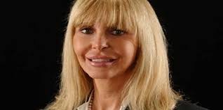 Lesli Messinger defeats Nathan Russo in Democrats' 1st Congressional  District primary