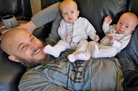 Dating to a girlfriend or married to wife, net worth, body measurements, and wiki. Miniateam On Instagram Uncle T Bone And His Two Little Fillets Kingbbq Triplets Longhairdontcare Bald Baldisbeautiful Menw Batman Sanati Batman Film