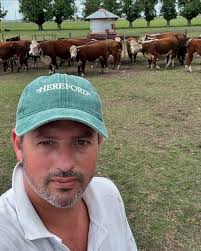 Un poco de lo de estas últimas semanas. • • • #veterinariorural  #veterinario #vete #vet #cowvet #vaca #vacas #cow #cows #angus #hereford  #campo #rural #argentina #argentinarural #hacienda #fazenda #ganaderia  #ganadería #ganado #gado #gadodecorte #farm