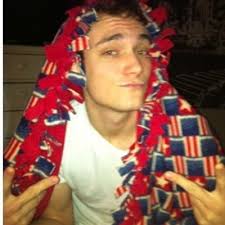 Andrew McManaman (@DatmyboyDrew)