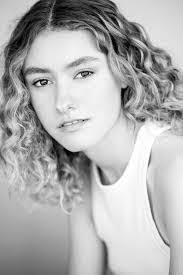 Sonja Mayfield's Instagram, Twitter & Facebook