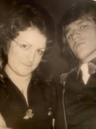 They got married in 1984 and now have 3 children and are living happily  ever after