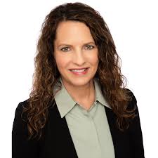 Tina Bodnar's Instagram, Twitter & Facebook