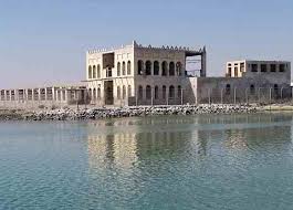 دليل لايفوتك ميناء العقير تعتبر هذه الميناء هى الميناء الرئيسي بالاحساء التى تقع على الساحل الشرقى للمملكة كما أنها حلقة الوصل house styles mansions house