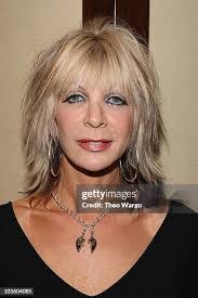 Dee Barnes's Instagram, Twitter & Facebook