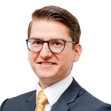 COMMERCIAL & CORPORATE LAW