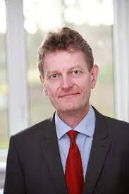 Andrew Proctor's Instagram, Twitter & Facebook