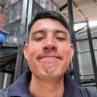 30+ "Alan Vela" profiles