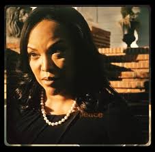 after blaming grace for everything wrong that happened in the family, lady  mae finally mends her relationship with grace. now i did cry a bit when  watching the episode live. || #gracegreenleaf ...