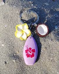 Hawaiian Summer Style Keychain Surf Board With Half Coconut Etsy Keychain Gifts For Surfers Cute Car Accessories