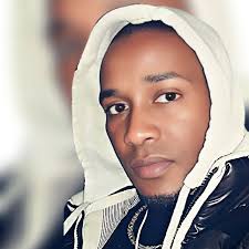 From the njarka to the ngoni, Ali Farka Touré brought the sound of Mali's  traditional instruments to the world stage, alongside of course his iconic  Seiwa Powersonic. buff.ly/3zwm2VQ