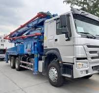 SINOTRUK HOWO 25m 30m 33m 37m 38m 42m 47m 56m 63m Concrete ...