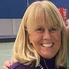 Debbie Drake's Instagram, Twitter & Facebook