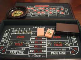 Wood Casino Gambling Set Roulette Blackjack Craps Poker Ebay Craps Casino Roulette