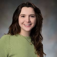 Sarah Kozal's Instagram, Twitter & Facebook