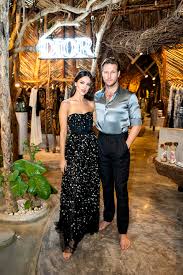 She made her film debut as cleo in alfonso cuarón's 2018 drama roma, which earned her a nomination for the academy award for best actress. Yalitza Aparicio Escoge Vestido Color Caramelo Para Evento De Dior En Tulum Vogue Mexico Y Latinoamerica