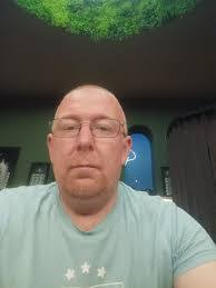 Dan Awe's Instagram, Twitter & Facebook