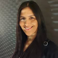 Feliz cumpleaños al amor de mi vida 🎂 a la mujer que transforma mis días,  la mujer virtuosa que Dios me regaló. Amo el día que te ví y me enamore de