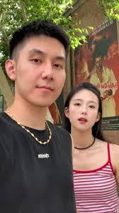 拍照时的搞笑瞬间| TikTok