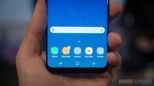 And if you ask fans on either side why they choose their phones, you might get a vague answer or a puzzled expression. Galaxy S8 Features Unique Home Button And Customizable Navigation Bar