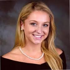 Julia Loftus's Instagram, Twitter & Facebook