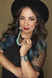 Natalie Hadley's Instagram, Twitter & Facebook