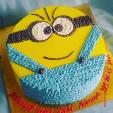 A simple buttercream frosted cake instantly turns into a minion themed cake when added with an edible minion as the cake topper. 50 Minions Cake Design Cake Idea October 2019 Minion Cake Design Minion Birthday Cake Minion Cake