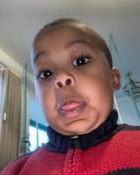 🛶🧑‍🧑‍🧒❤️