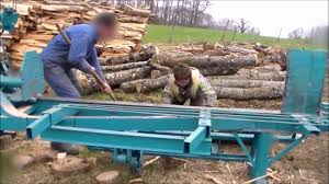 Fendeuse Et Appointeuse De Pieux Et De Piquets Youtube