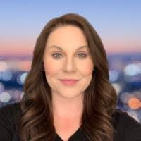 Amy Kent's Instagram, Twitter & Facebook