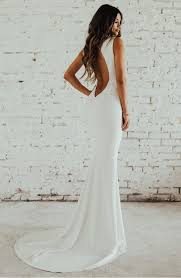 15 Simple And Elegant Wedding Dress Ideas For 2019 The Style Sparkle Wedding Dresses Elegant Wedding Dress Wedding Dress Low Back