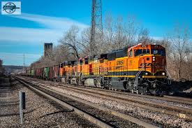 Eastbound Bnsf Loaded Grain Train At Morris Ks Heritage Paint Train Burlington Northern