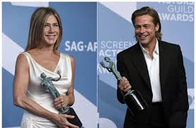 Последние твиты от jennifer aniston (@jenniferannistn). Brad Pitts Frisuren Und Die Frauen Brad Pitt Tragt Die Haare Schon Wie Jennifer Panorama Stuttgarter Zeitung