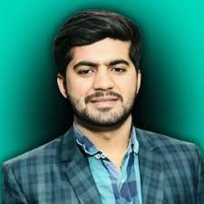 Boost Your Career with a Strong Social Media Personal Brand