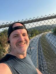 Are there any C-10 car clubs in Branson?