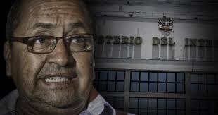Denuncian mal uso de recursos de la PNP por parte de funcionario del  Ministerio del Interior, José Luis Gil Becerra
