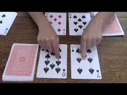 Playing with a partner, one is odd, the other is even. War And Variants Games For Young Minds