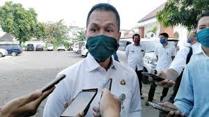 Malam kisah rosul & aqiqoh bersama habib ja'far al kaff (kudus) & habib umar muthohar (semarang) di dersalam bae kudus by: Hartopo Batasi Pelayat Habib Jafar Al Kaff Dari Luar Kota Untuk Cegah Kerumunan Tribun Jateng