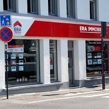 Ouvrir une agence immobilière en franchise. Enseignes Habillages Galerie