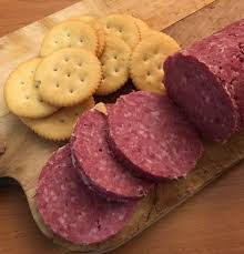 Lean ground beef, liquid smoke, black pepper, curing salt, garlic salt. How To Make Summer Sausage Out Of Deer Meat Arxiusarquitectura