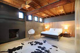 Many older folks don't like to a: Pin By Kelly Rodgers On Floors Basement Master Bedroom Open Concept Home Small Basement Bedroom