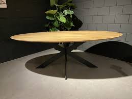 Esstisch tisch oval holz echtholz braun massiv vintage artikelzustand: Ovaler Tisch Mit Metallgestell Esstisch Oval Tisch Oval Eiche Massiv Tischplatte Breite 200 Cm
