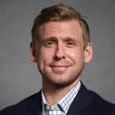 2023 Undergraduate Hood Recipient and Honorees