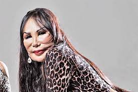 Lyn may, famosa vedette, está más enamorada que nunca y nos prueba que para el amor no hay edad. Le Roba Maluma El Corazon A Lyn May