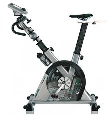 Vergleich Heimtrainer Zu Hause Trainieren Mit Dem Fahrradergometer