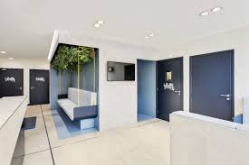 Salle D Attente Cabinet Dentaire En 2020 Architecture Interieure Interieurs Commerciaux Architecture