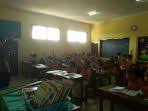 Abdul wahab hasbullah dan kh. Guru Sdn Tambakaji 03 Murid Murid Takut Karena Gedung Bergetar Kayak Gempa Tribun Jateng